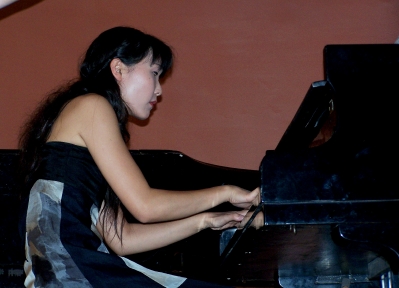 32 Piano Trio. Ai Motohashi - πιάνο (23-05-2012)
